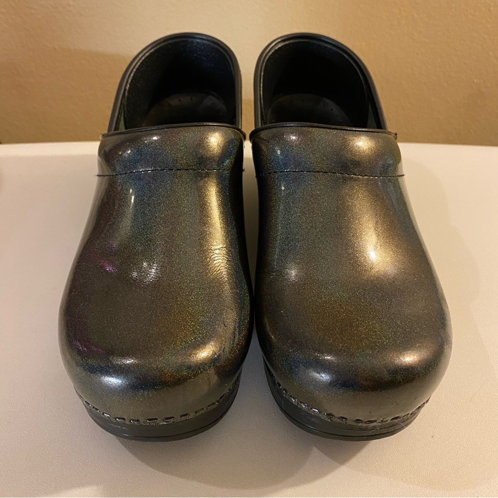Dansko Holographic Prism Clogs Mules Shoes Workwear Size 6.5 - 7 US  Size 37 EU